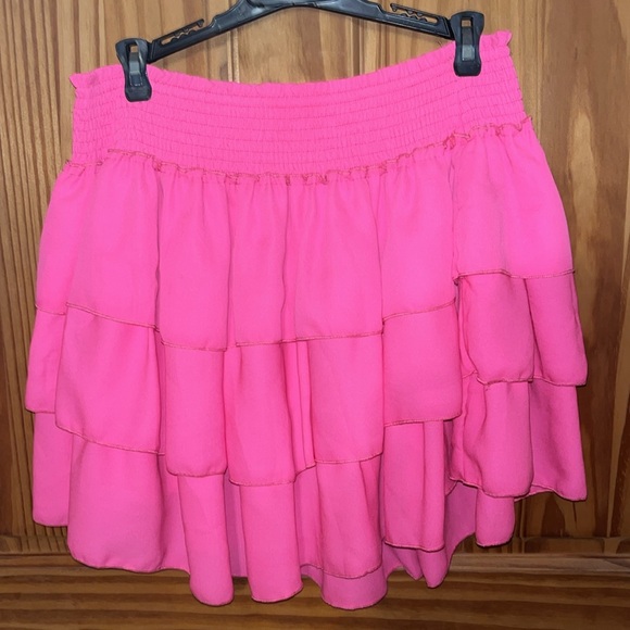 Bright Pink Layered tiered Skirt - Picture 3 of 4